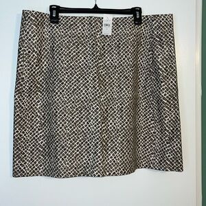 NWT Ann Taylor Loft size 18 lined Skirt